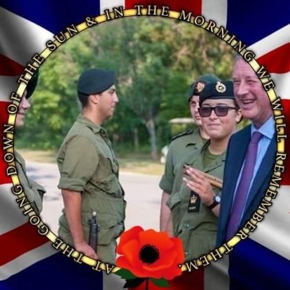 Meet your Posher, Sabrina - Picture 1 of 1